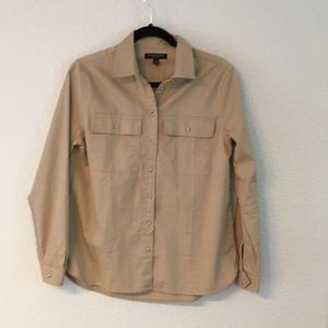 👜Neutral banana republic long sleeve👜